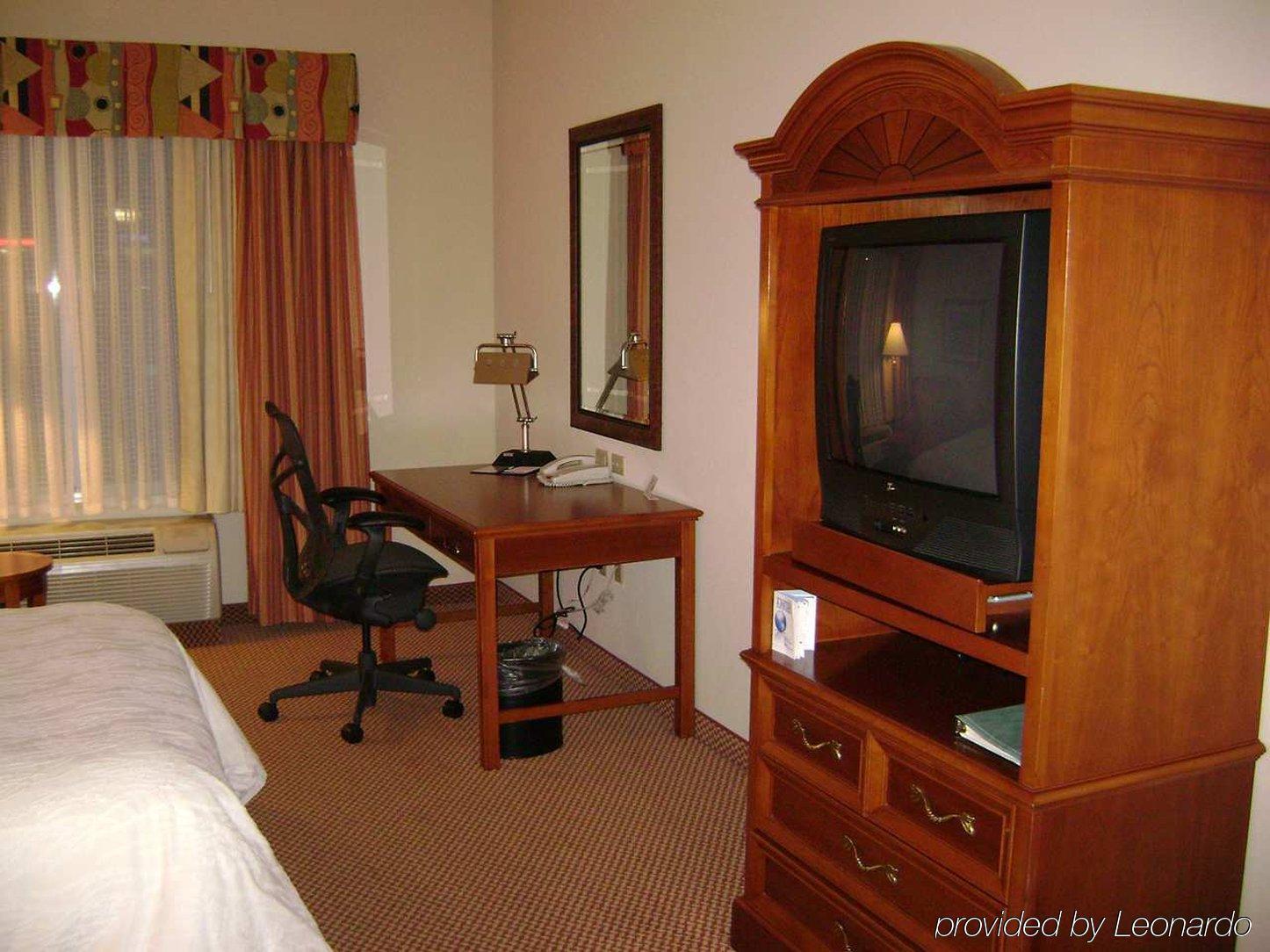 Hilton Garden Inn Gettysburg Room photo